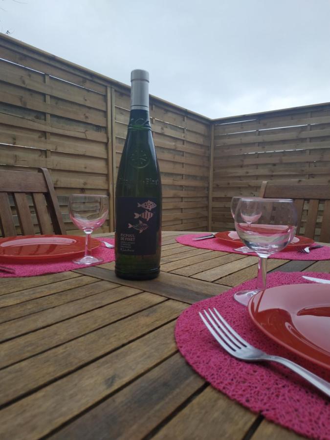 Appartement 4 Pers Le Môle Réservation Du Samedi Au Samedi En Haute Saison